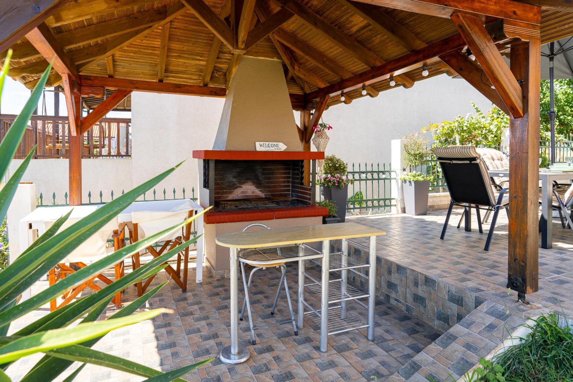 נאה פוטידאה Villa Karolina מראה חיצוני תמונה